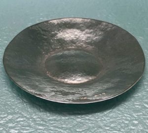 宗伯の純銀製手打丸皿